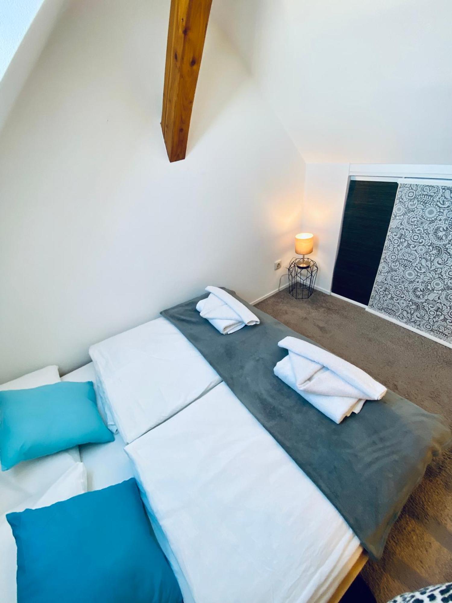 Apartment Schleusentor - Ferienwohnung Maisonette Росток Экстерьер фото
