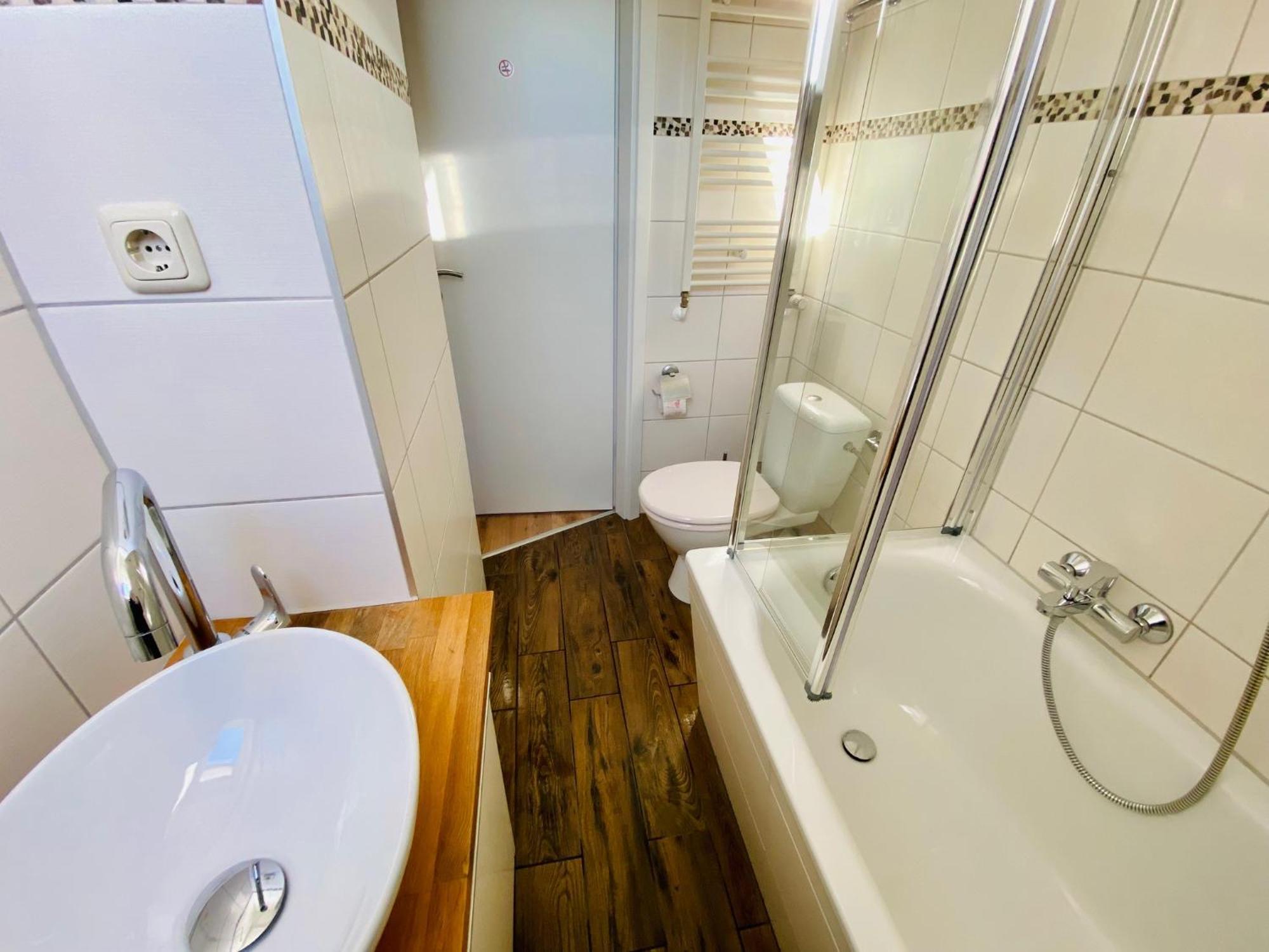 Apartment Schleusentor - Ferienwohnung Maisonette Росток Экстерьер фото